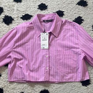 Zara size Large pink cropped button up pinstripe shirt